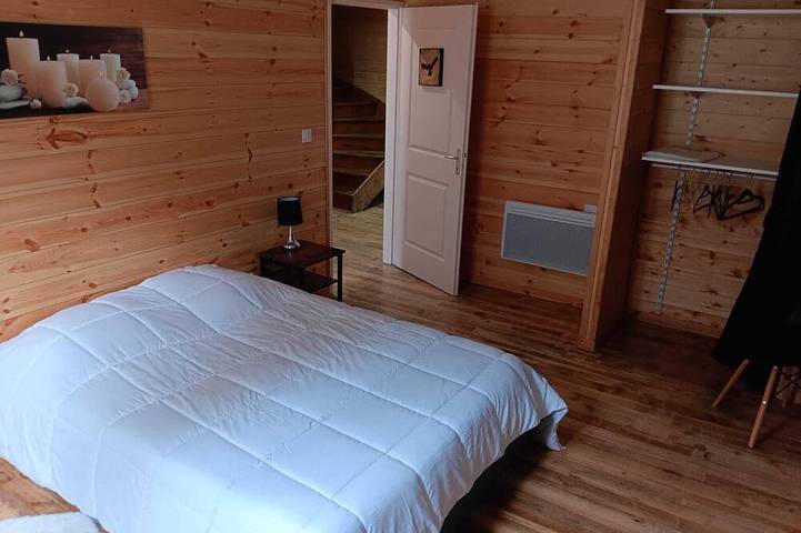 Gîte pour 19 personnes, avec Terrasse à Ustou - 3
