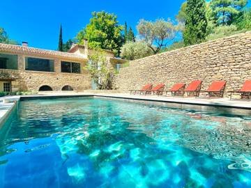 Ferienhaus für 10 Personen, mit Pool und Garten sowie Terrasse in Apt