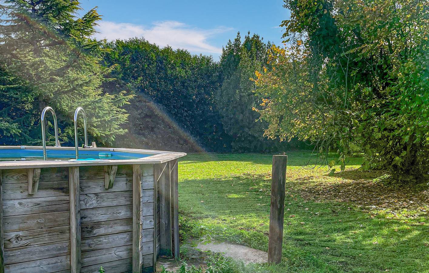 Charmantes Apartment mit Pool und Flussblick in Tonnay-Charente, Rochefort und Umgebung