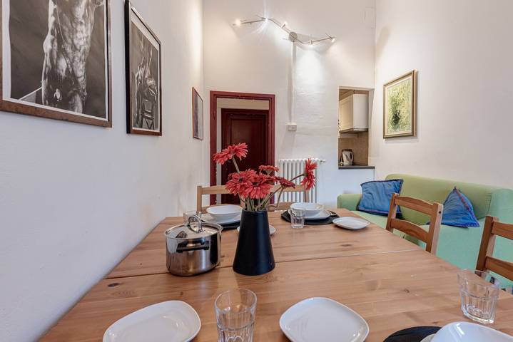 Hel lejlighed, Holiday Apartment "A Due Passi Da Ponte Vecchio" with Wi-Fi in Florence city center, Fiorentina