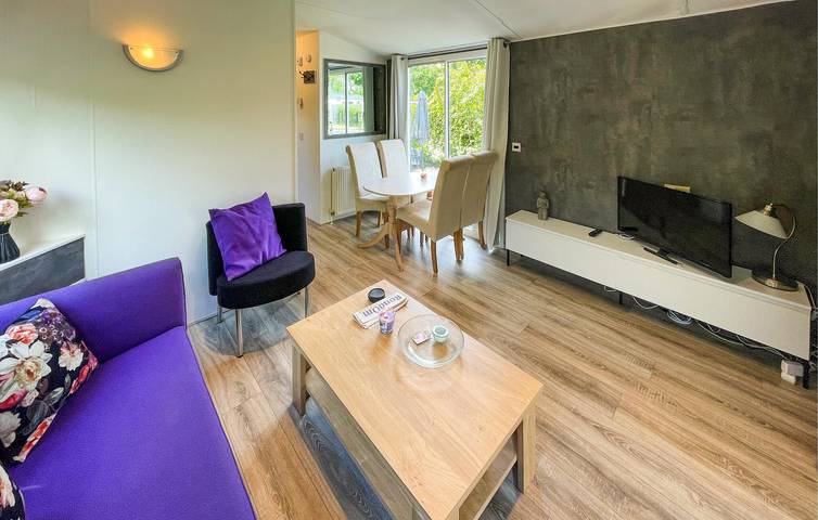 Camping für 4 Personen, mit Terrasse, mit Haustier in Friesland - 4