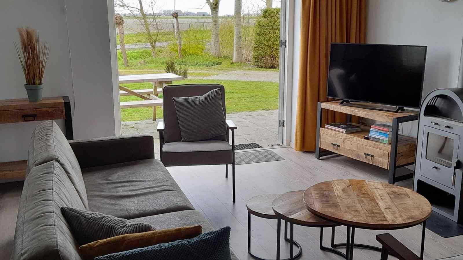 Beautiful 6 person holiday home near the Wadden Sea. in Franekeradeel, North Sea Netherlands