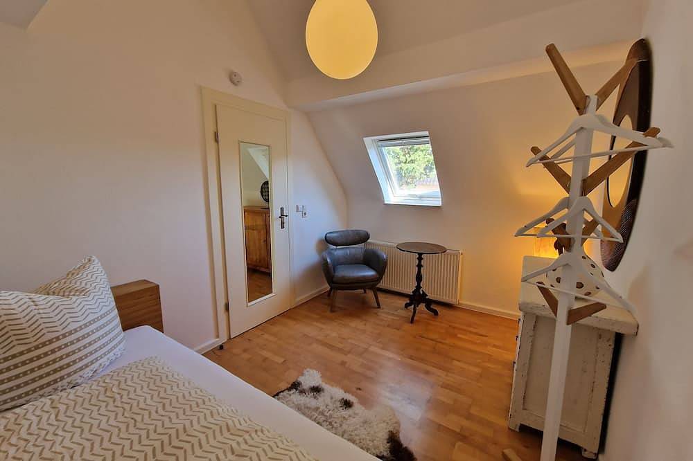 Ferienhaus \"Anna\" mit Kaminofen, Terrasse, Hof & Garage in Haßloch, Pfälzer Rheinebene