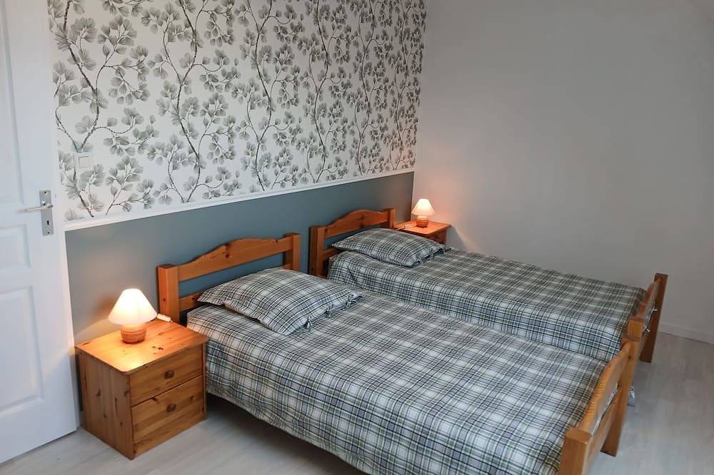 Ferienhaus am Meer für bis 6 Personen in Saint-Jean-de-la-Rivière, Côte de la Déroute