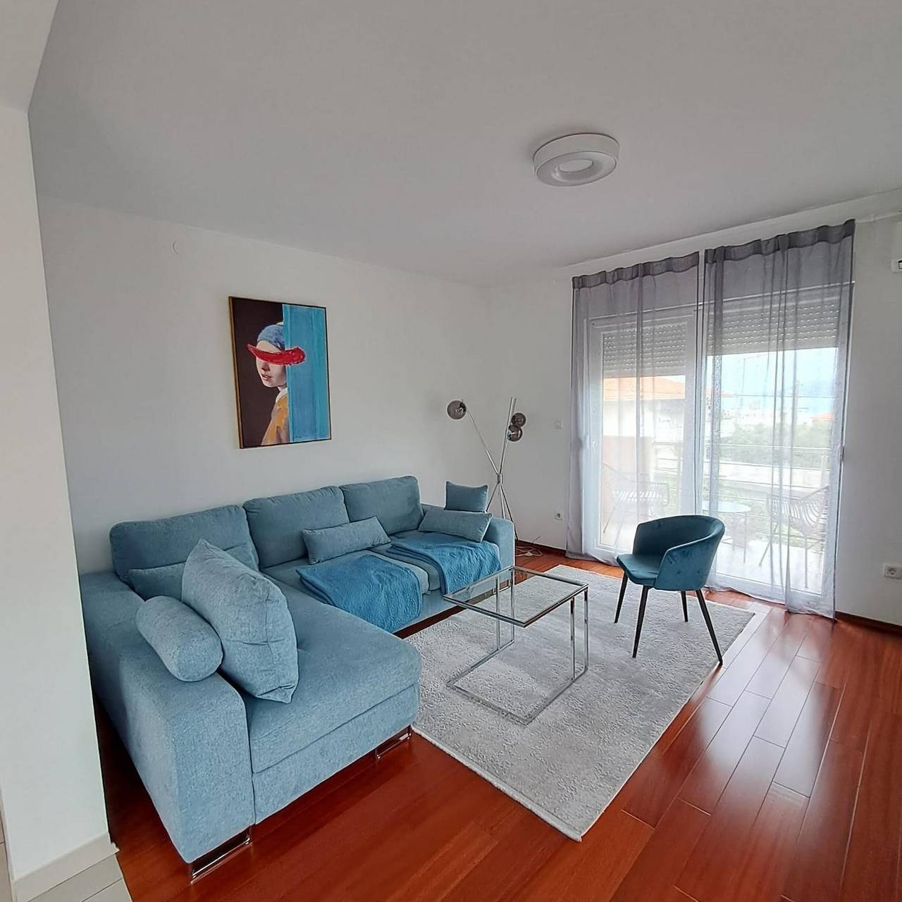 Entire apartment, Two bedroom apartment with balcony and sea view Slatine, Čiovo A-24699-a in Slatine, Ciovo