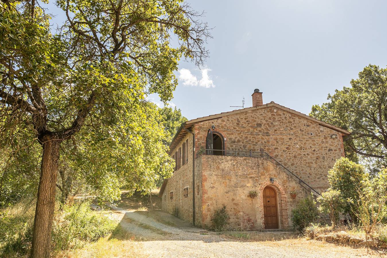 Entire apartment, Apartment 'Villa Rosa' with Mountain View and Balcony in Torrita di Siena, Siena Province