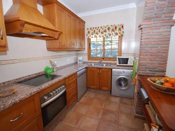 Holiday Rental for 6 People in Frigiliana, Costa del Sol, Photo 2