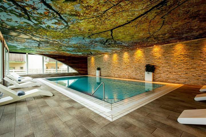 Hôtel pour 2 personnes, avec Balcon et Terrasse ainsi que Jacuzzi et Jardin