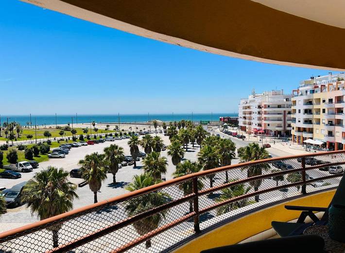 Casa de férias para 3 pessoas, com vista e terraço na Costa de Caparica