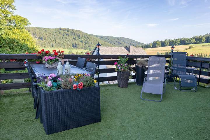 Pension für 2 Personen, mit Balkon und Balkon/Terrasse sowie Terrasse und Garten in Winterberg - 2