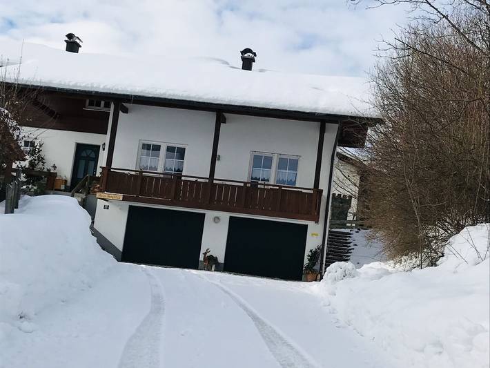 Ferienwohnung für 2 Personen, mit Balkon und Garten in Halblech