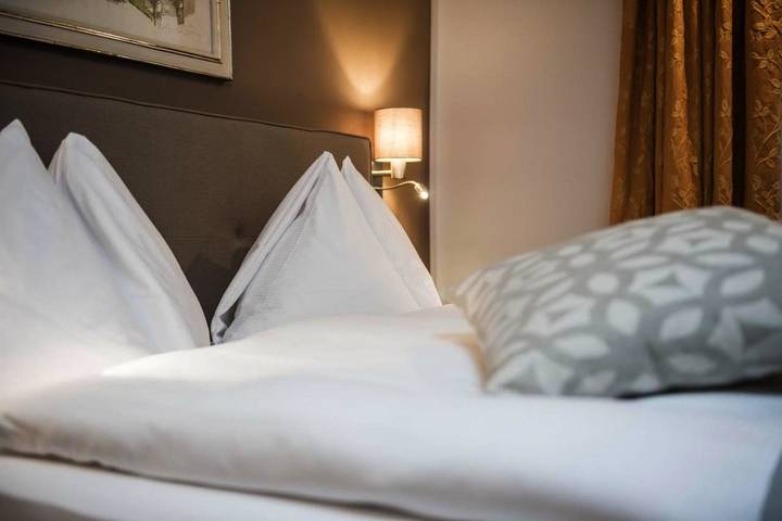 Hôtel pour 2 personnes, avec jardin et terrasse à Coire - 2