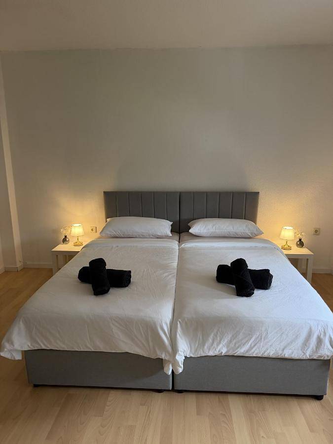 Ferienwohnung für 4 Personen, mit Terrasse und Garten sowie Ausblick in Felsberg - 4