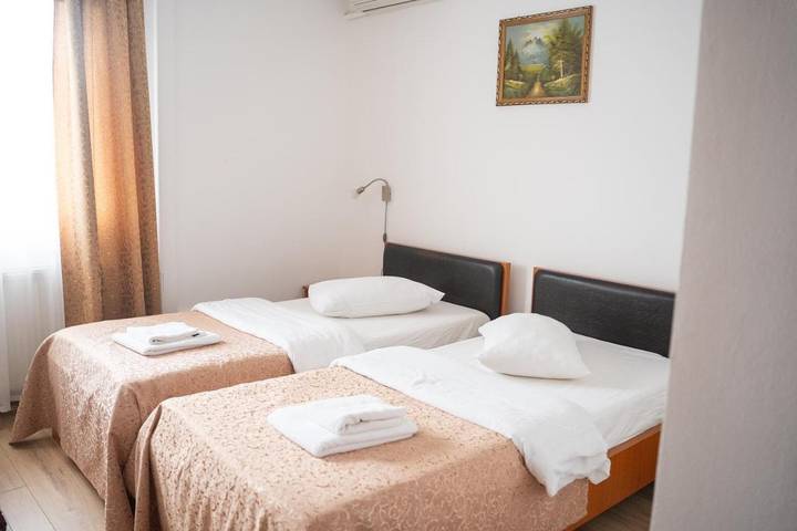 Hôtel pour 2 personnes, avec terrasse dans Mureș - 2