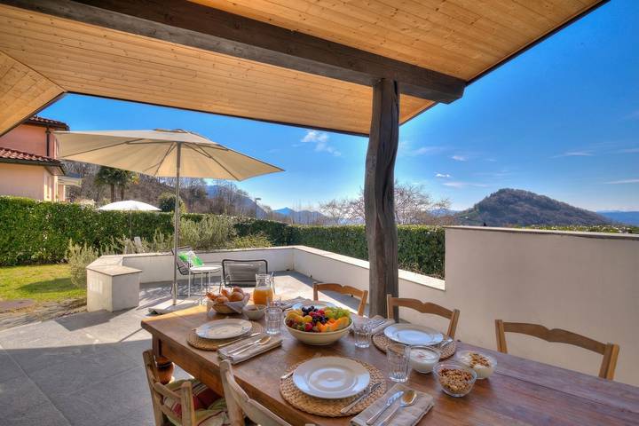 Vacation rental for 4 people in Lugano