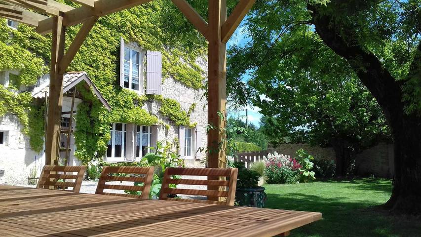 Gîte für 8 Personen, mit Garten, mit Haustier in Frankreich - 2