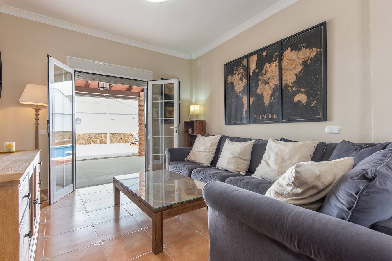 Casa Jade – Geräumiges Haus mit Pool und Grill in Fuente de Piedra in Málaga Provinz