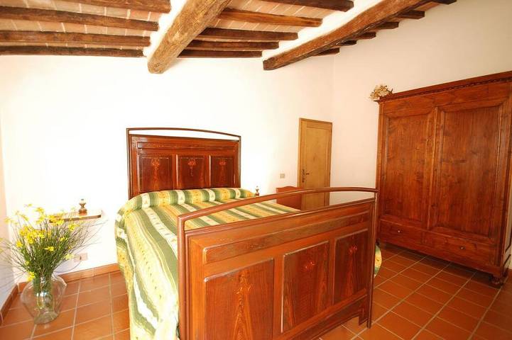 Casa per famiglie anche numerose e gruppi di amici. Gli animali sono benvenuti in Castelnuovo di Val di Cecina, Riserva Naturale di Monterufoli