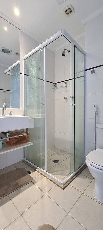 Casas e apartamentos de temporada para 7 pessoas, com jardim e balcão e ainda sauna and piscina, com animais de estimação em Riviera de São Lourenço