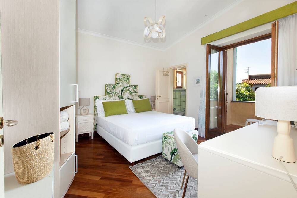 Resort Ravenna- Lady Room in Sant'Agata sui Due Golfi, Naples Province