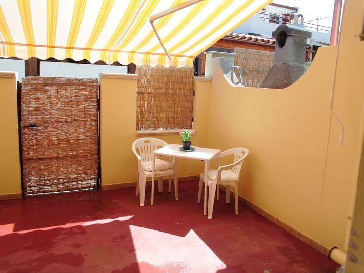 Gîte pour 3 personnes, avec terrasse en Sardaigne