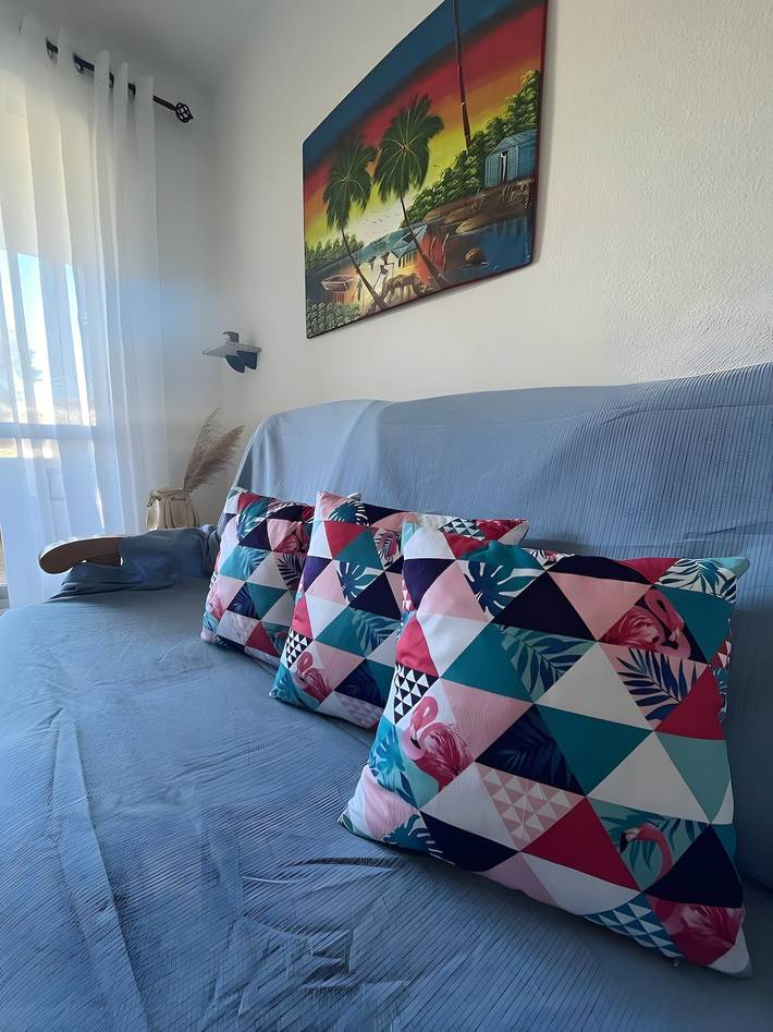 Appartement entier, Appartement 'Residencial Alcanar Costa' avec vue sur la mer, piscine partagée et terrasse privée in Platja Fonda (Terres de l'Ebre), Alcanar