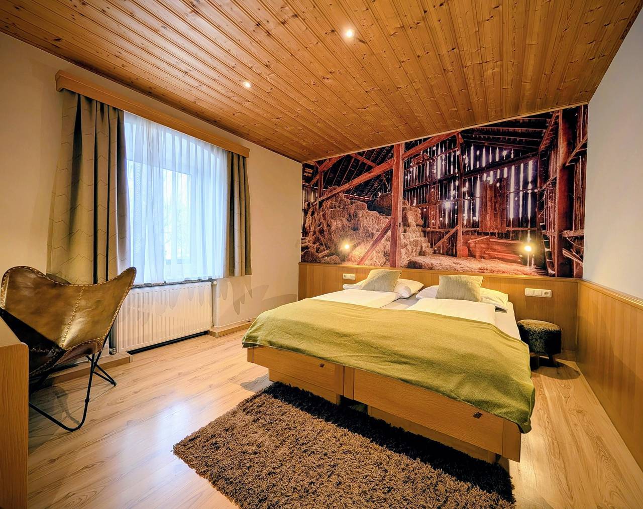 Ganze Ferienwohnung, Superior Doppelzimmer, Dusche, Wc, Nichtraucher in Göllstock, Hallein