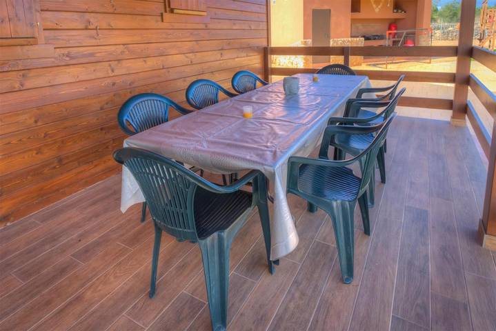 Chalet para 12 personas, con jardín además de vistas y piscina en Canal de Navarrés - 2