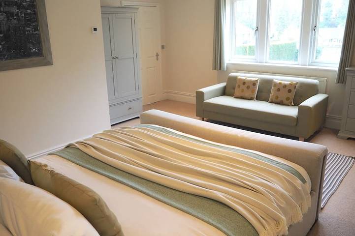 Gîte pour 12 personnes, avec jardin à Glossop - 3