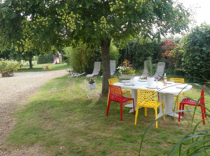 Gîte pour 14 personnes, avec terrasse et jardin, animaux acceptés dans Maine-et-Loire - 4