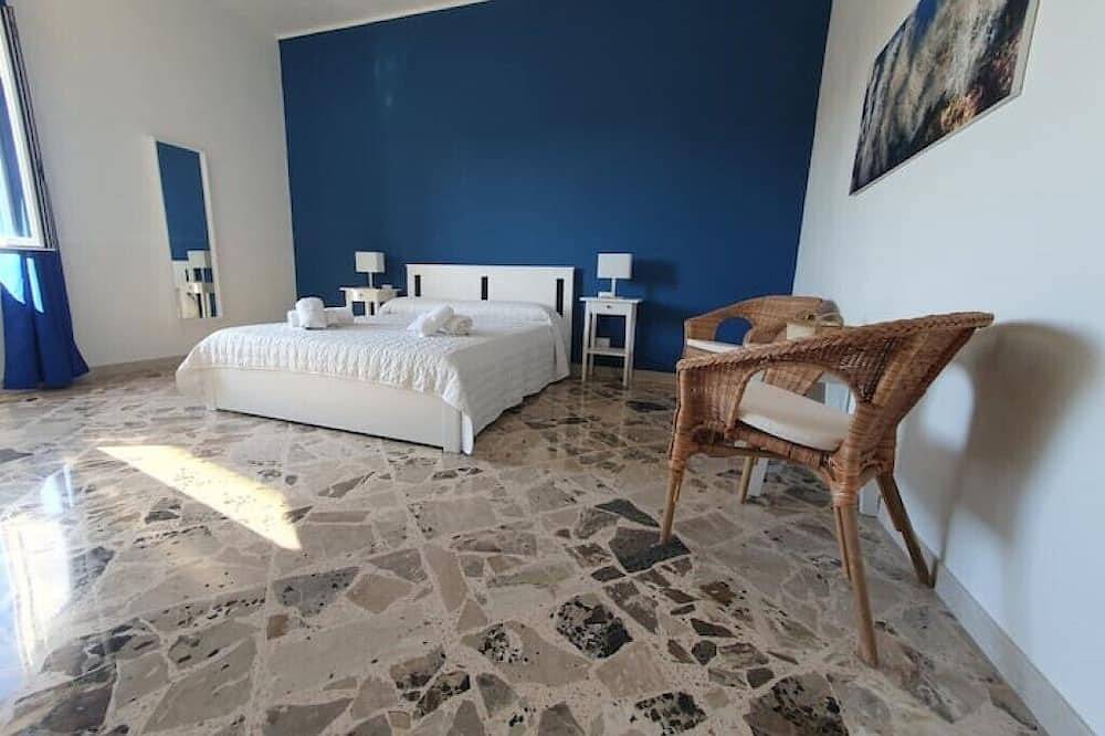 Ganze Wohnung, Casa Blu Marino in Favignana Stadt, Favignana