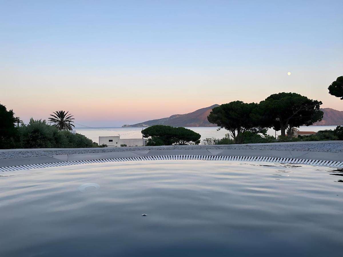 Three-Bedroom Villa in Santa Marina Salina, Salina