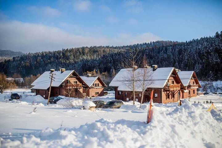 Ośrodek wypoczynkowy dla 3 osób, z sauna i taras oraz jacuzzi i basen w Podkarpacie