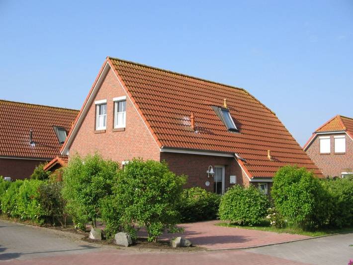 Ferienhaus für 7 Personen, mit Terrasse und Garten in Dornum