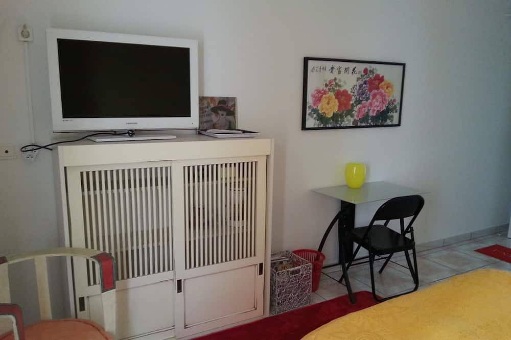 Apartamento entero, Se alquila habitación grande con terraza y garaje, en el centro de Perpiñán in Perpiñán, Côte d'Améthyste