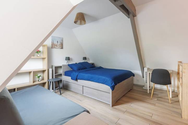 Location de vacances pour 10 personnes, avec jardin à Villedieu-les-Poêles - 2