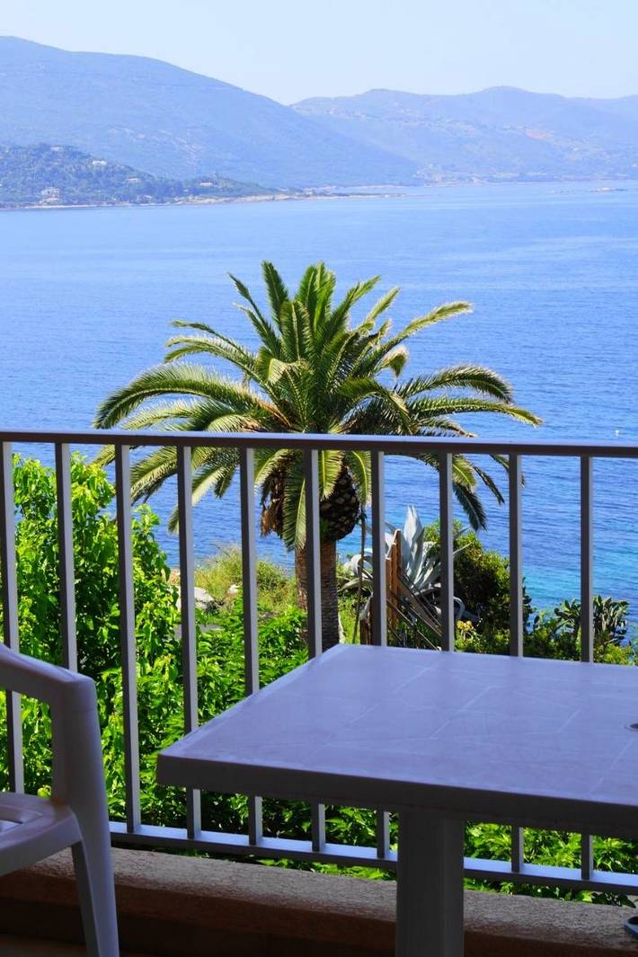 Hôtel pour 2 personnes, avec balcon et vue à Casaglione - 2