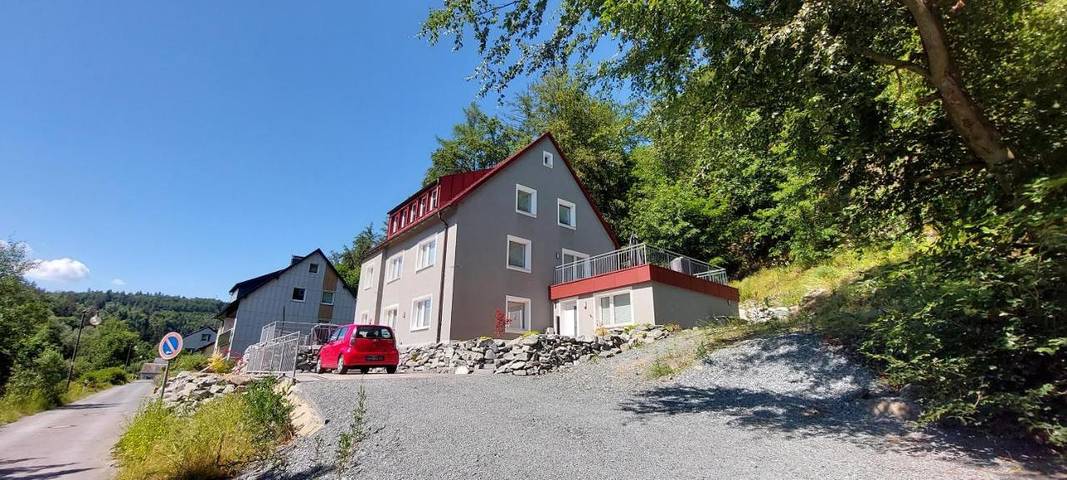 Ferienwohnung für 4 Personen, mit Terrasse und Ausblick in Naila - 3