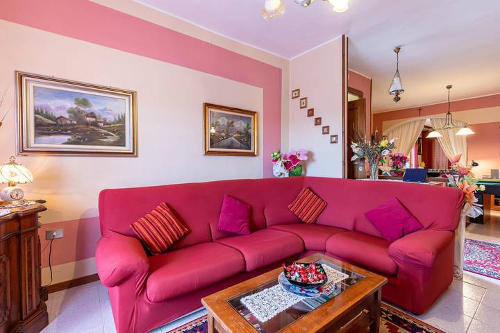 Appartamento intero, Appartamento "El Giardino delle Rose" con terrazza privata e Wi-Fi in Rapolano Terme, Siena e dintorni
