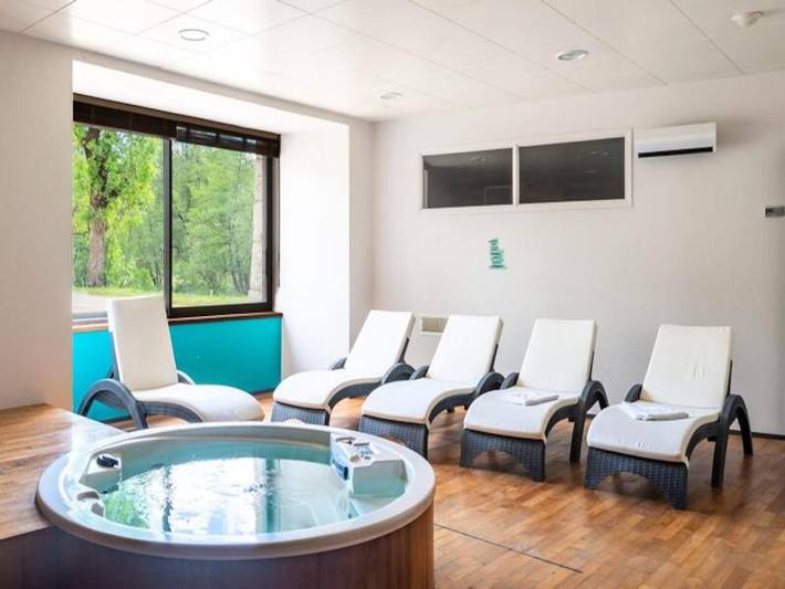 Gîte pour 10 personnes, adapté aux familles à Saint-Amans - 3