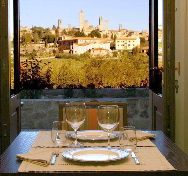 Chambre d’hôte pour 3 personnes, avec Terrasse ainsi que Jardin et Vue