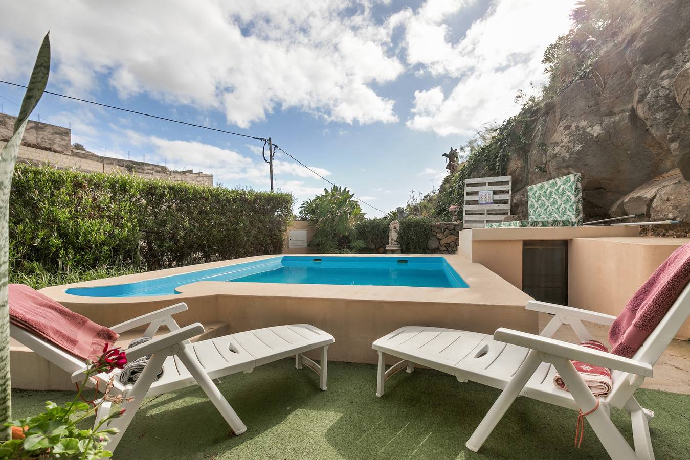 Finca de vacaciones con piscina en Arafo, vistas a la montaña, piscina privada y Wi-Fi in Arafo, Arafo region