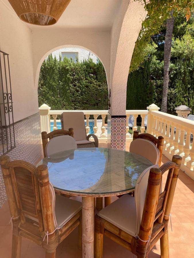 Villa pour 12 personnes, avec piscine ainsi que jardin et vue à El Campello - 3