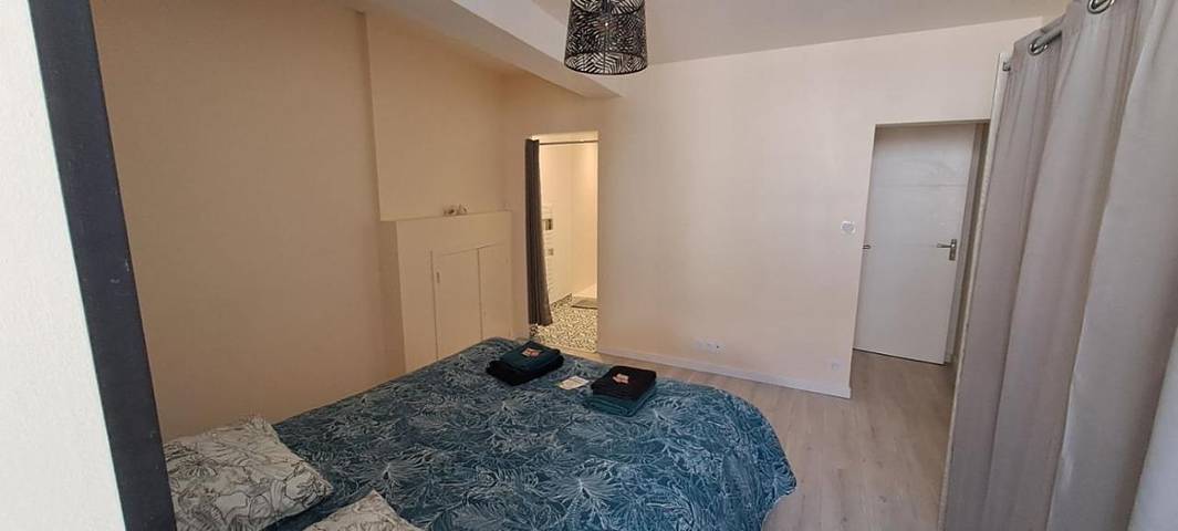 Location de vacances pour 2 personnes, avec jardin et terrasse à Châteaubourg - 4