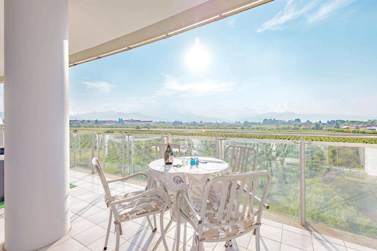 Appartement entier, Glass House in Coni, Province de Coni
