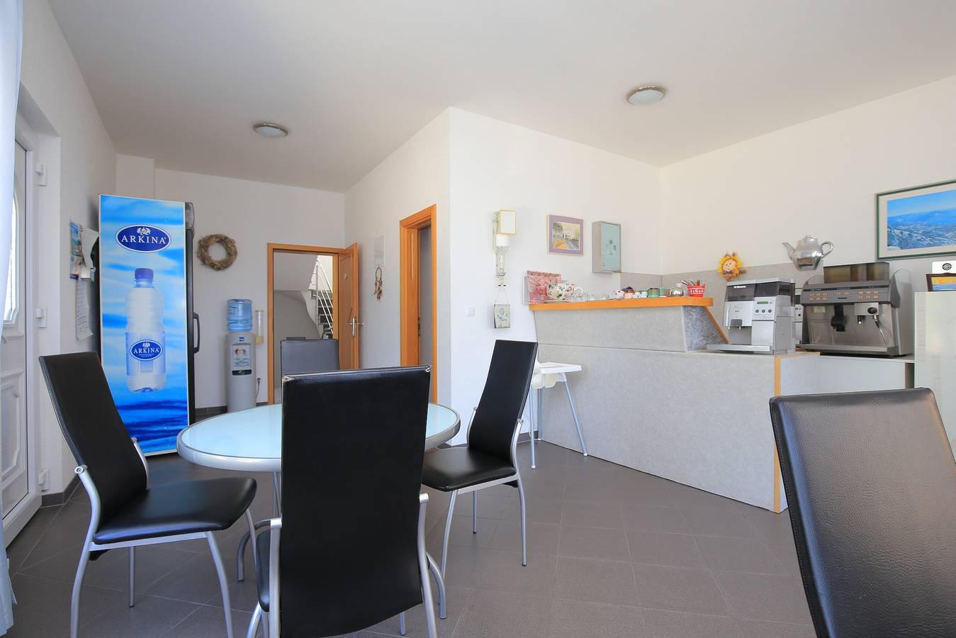 Ganze Wohnung, Studio Appartement mit Balkon und Meerblick Tucepi, Makarska As-24643-b in Tucepi, Makarska Riviera
