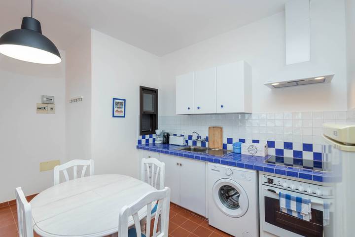 Ferienwohnung für 3 Personen, mit Terrasse und Meerblick sowie Ausblick in Spanien - 4