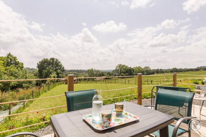 Gîte pour 2 personnes, avec jardin dans Cotentin