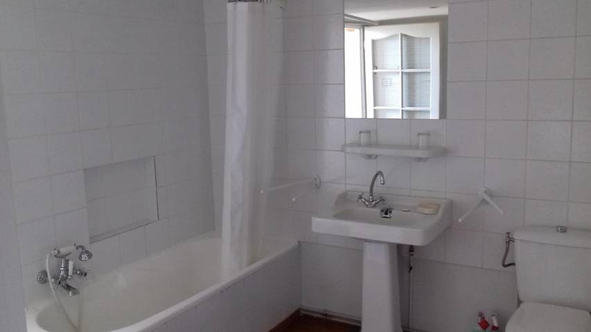 Chambre d’hôte pour 15 personnes, avec piscine et vue ainsi que jardin et sauna dans le Lot-et-Garonne - 4