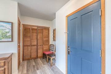 Loft for 10 Guests in Winter Park, Arapaho National Forest, Picture 3